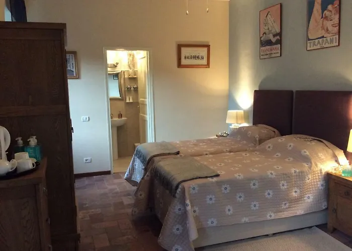 Moni Bed & Breakfast *