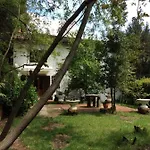 Moni Bed and breakfast *